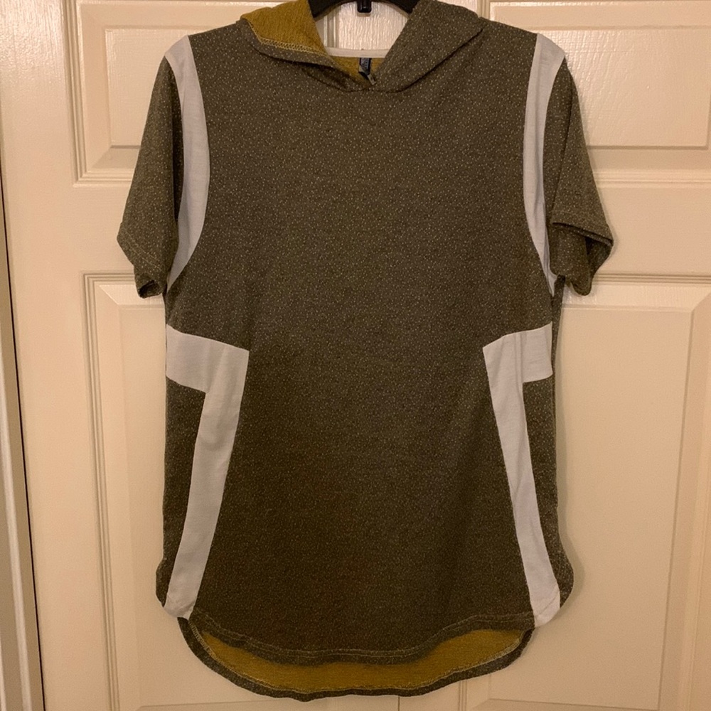 Amongst Others - Green and yellow tunic size M